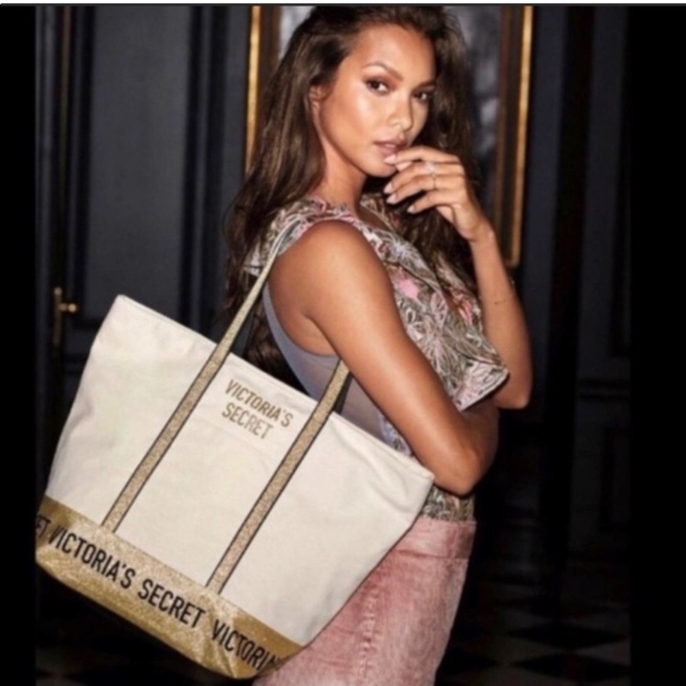 Victoria’s Secret large canvas tote travel bag NWT $58